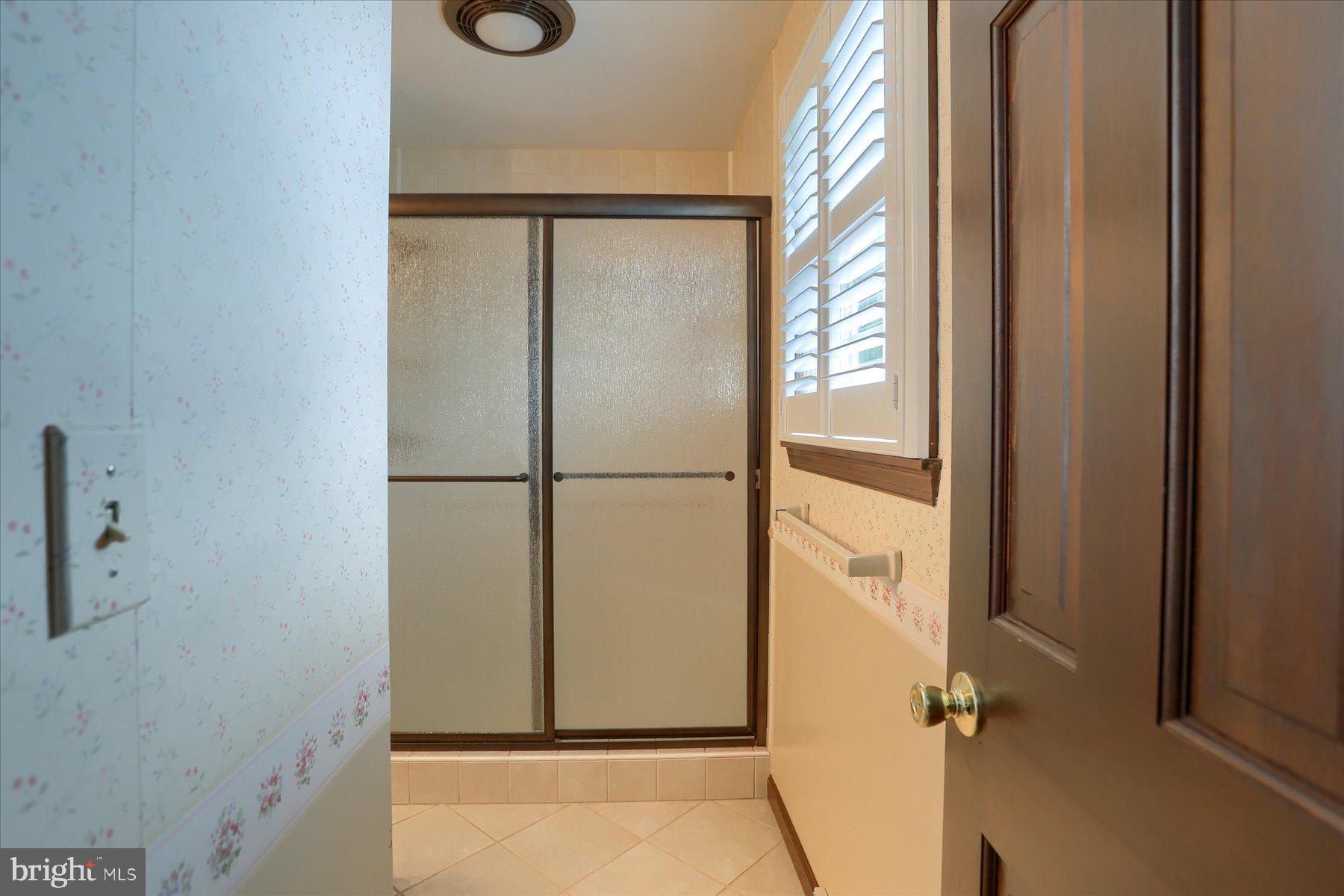 SOUTH LONDONDERRY - Residential