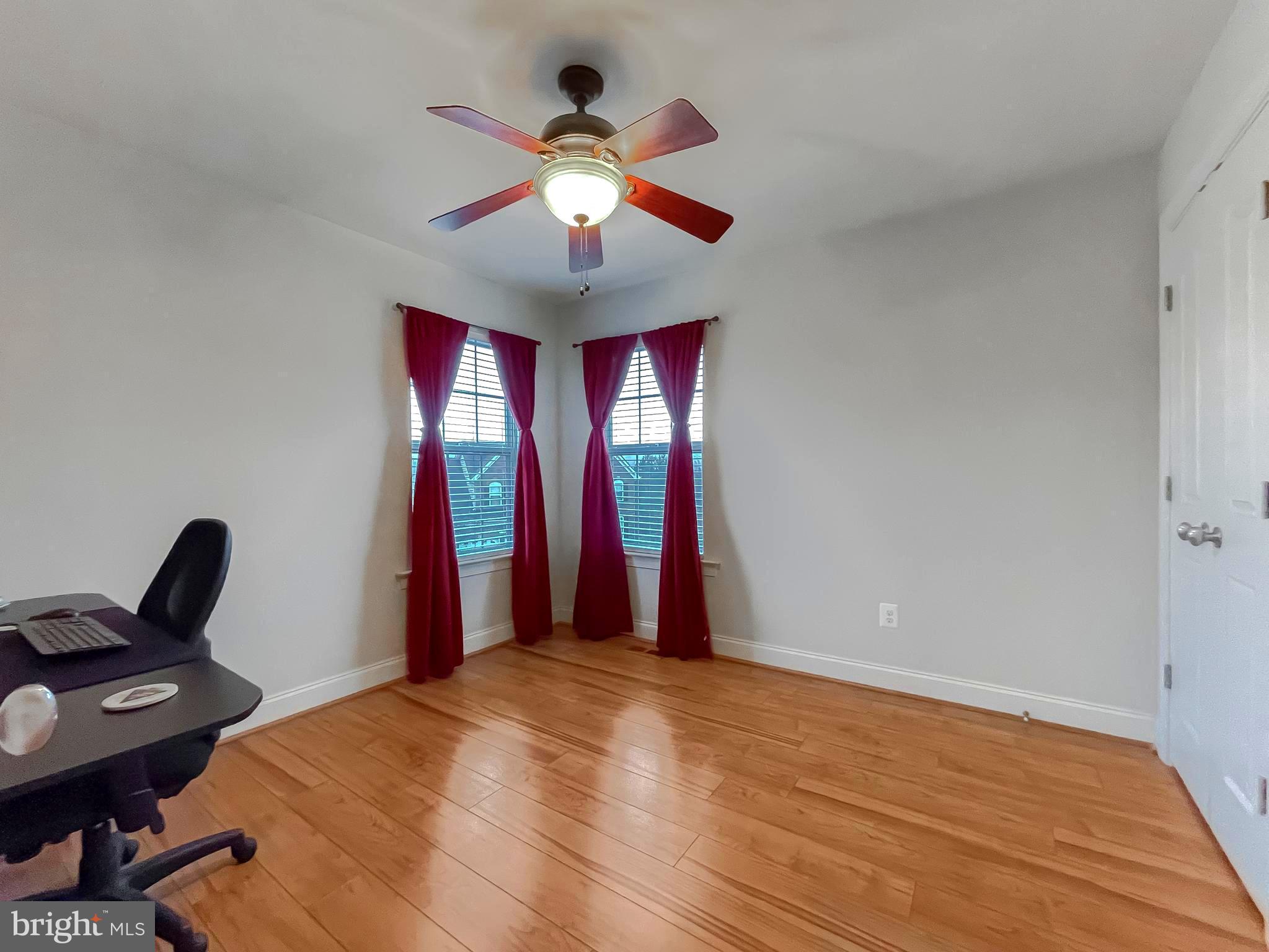 BROAD CREEK - Residential