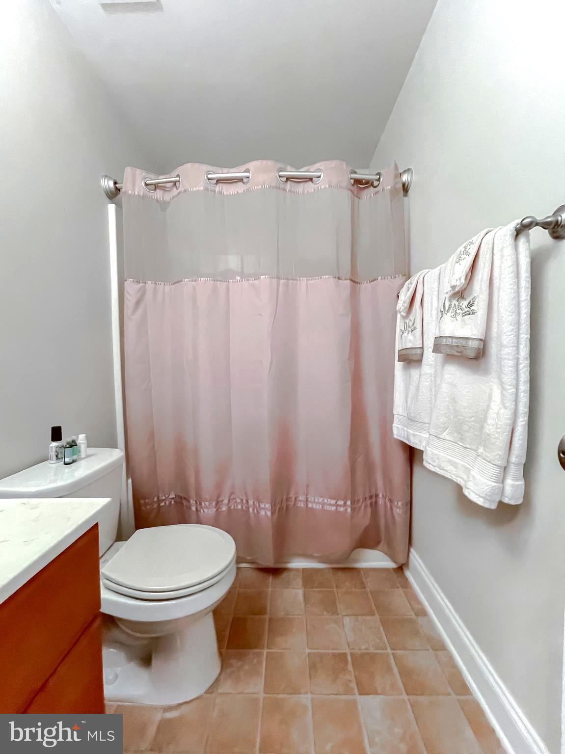 BROAD CREEK - Residential