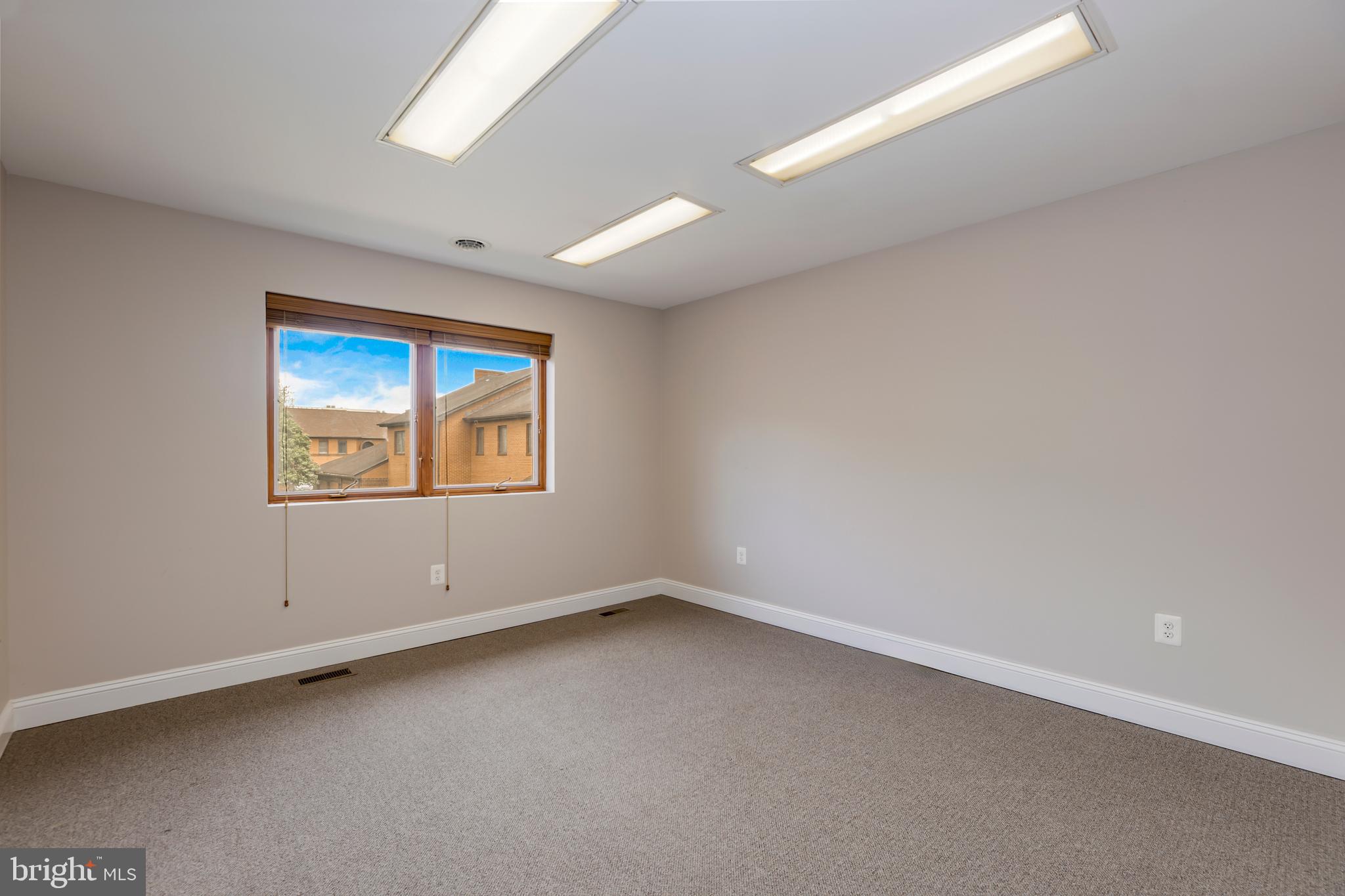 5885 ALLENTOWN ROAD 23