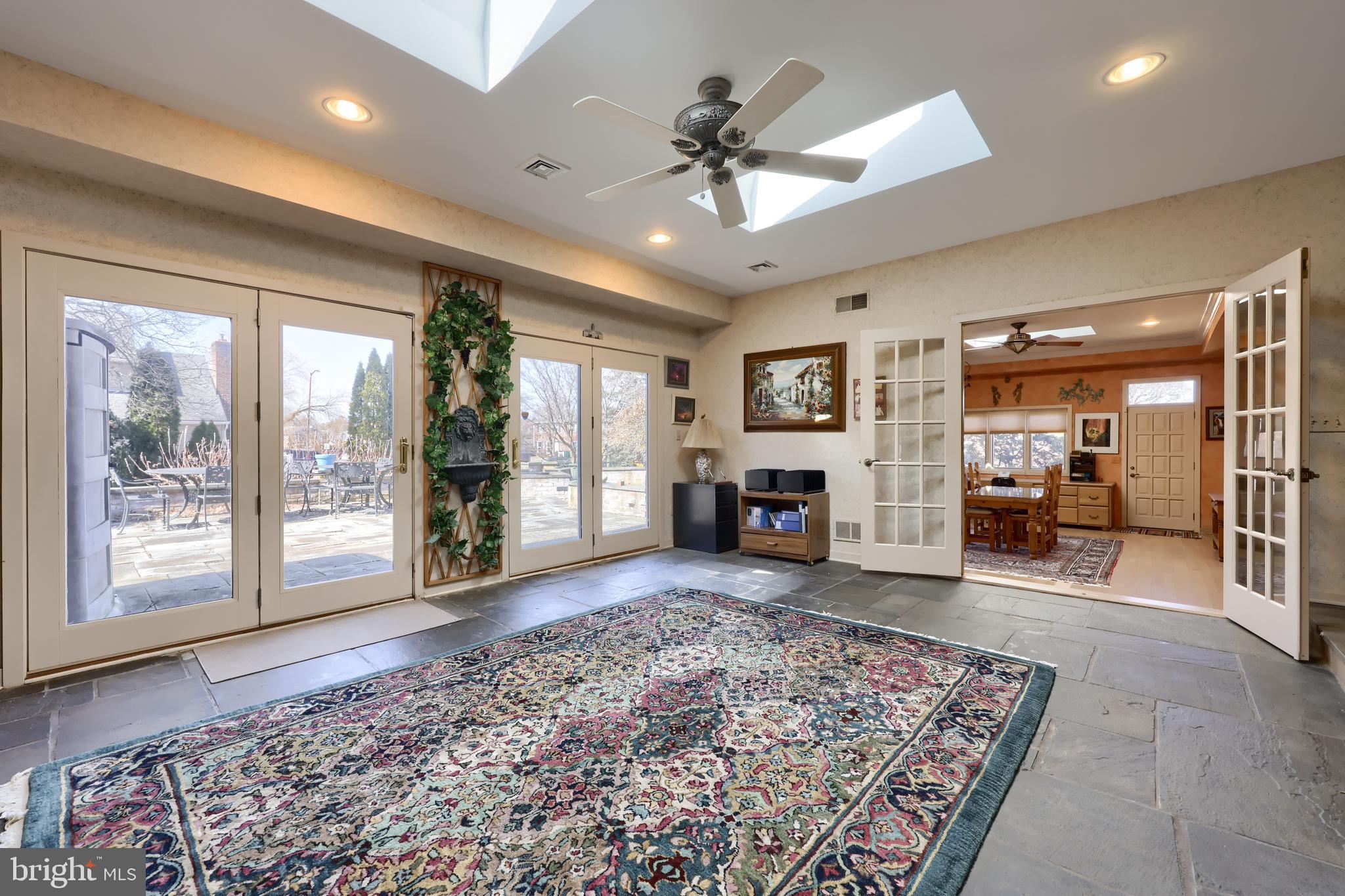 WELLINGTON DOWNES - Residential