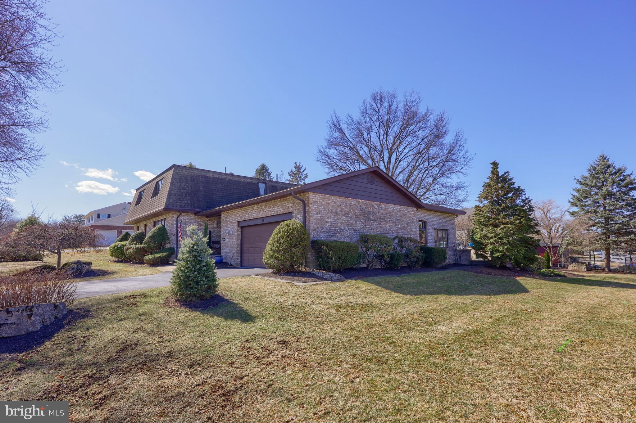 WELLINGTON DOWNES - Residential