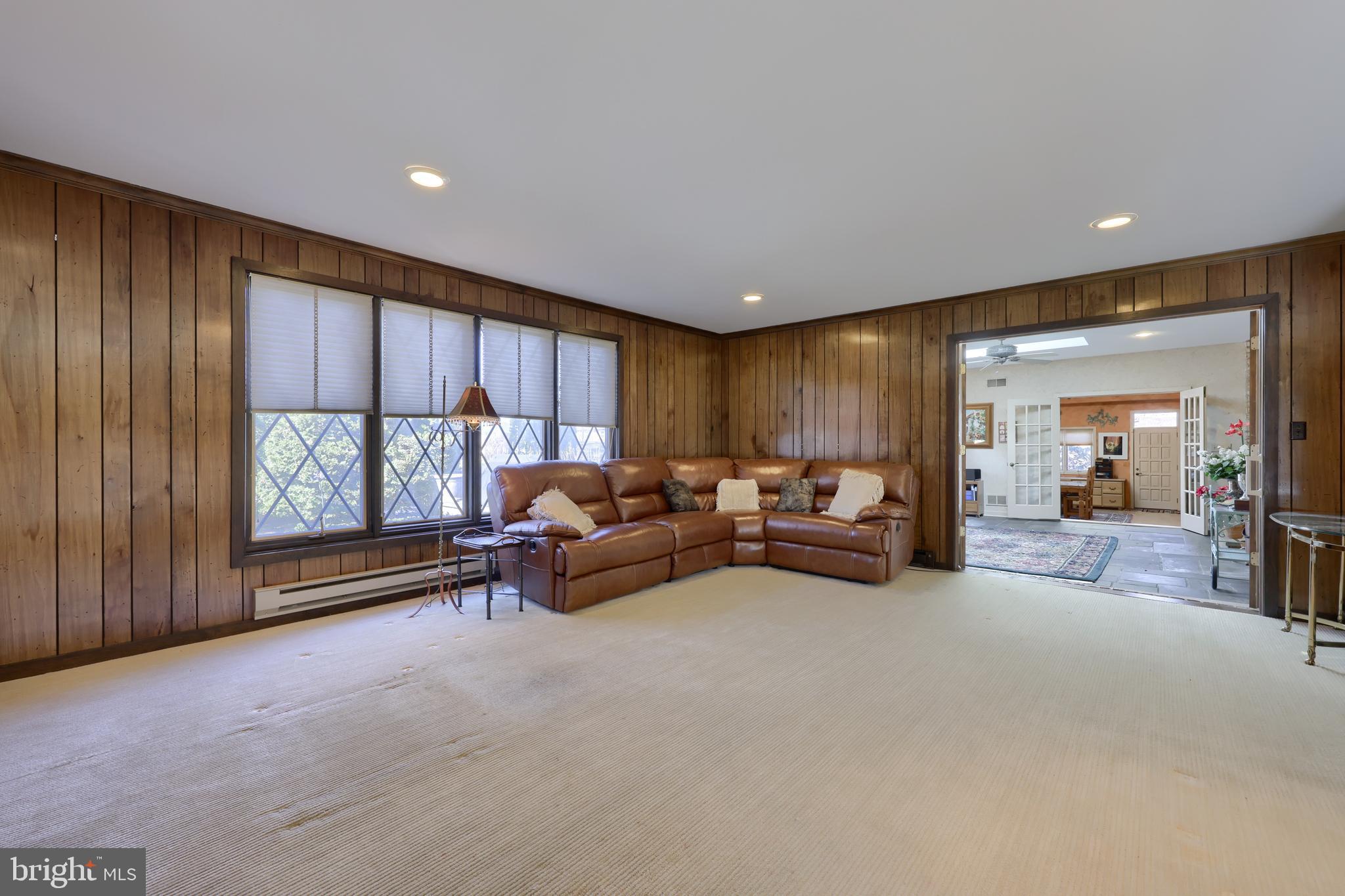 WELLINGTON DOWNES - Residential