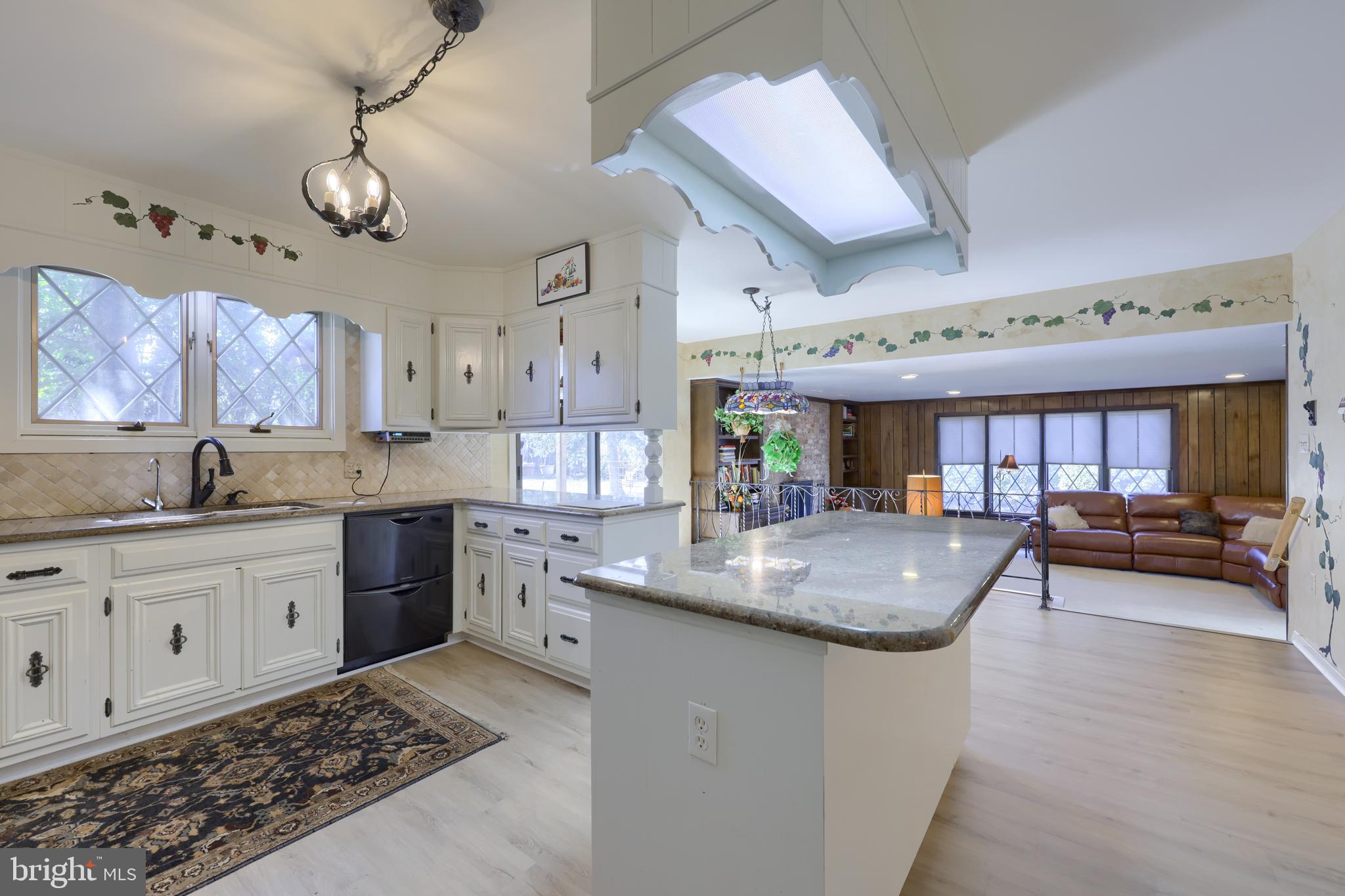 WELLINGTON DOWNES - Residential