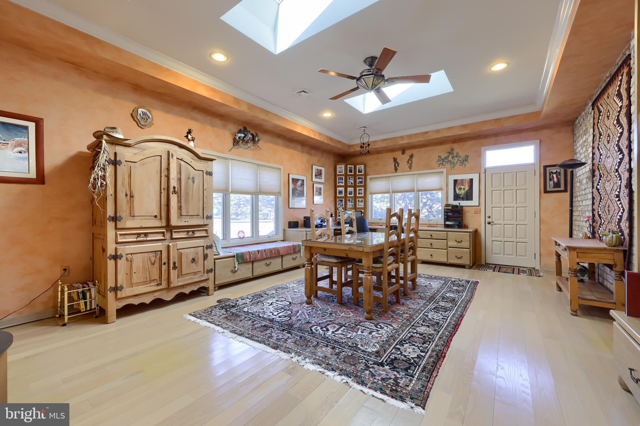 WELLINGTON DOWNES - Residential