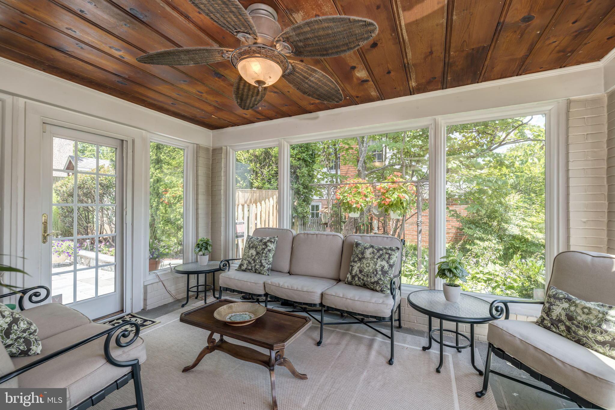 CHEVY CHASE - Residential