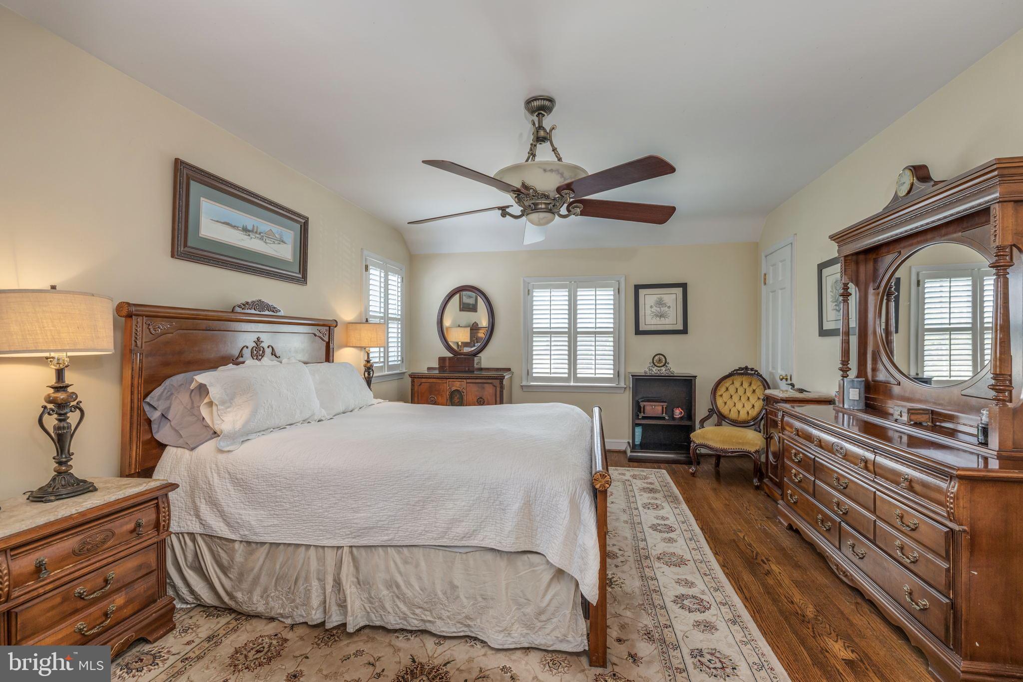 CHEVY CHASE - Residential