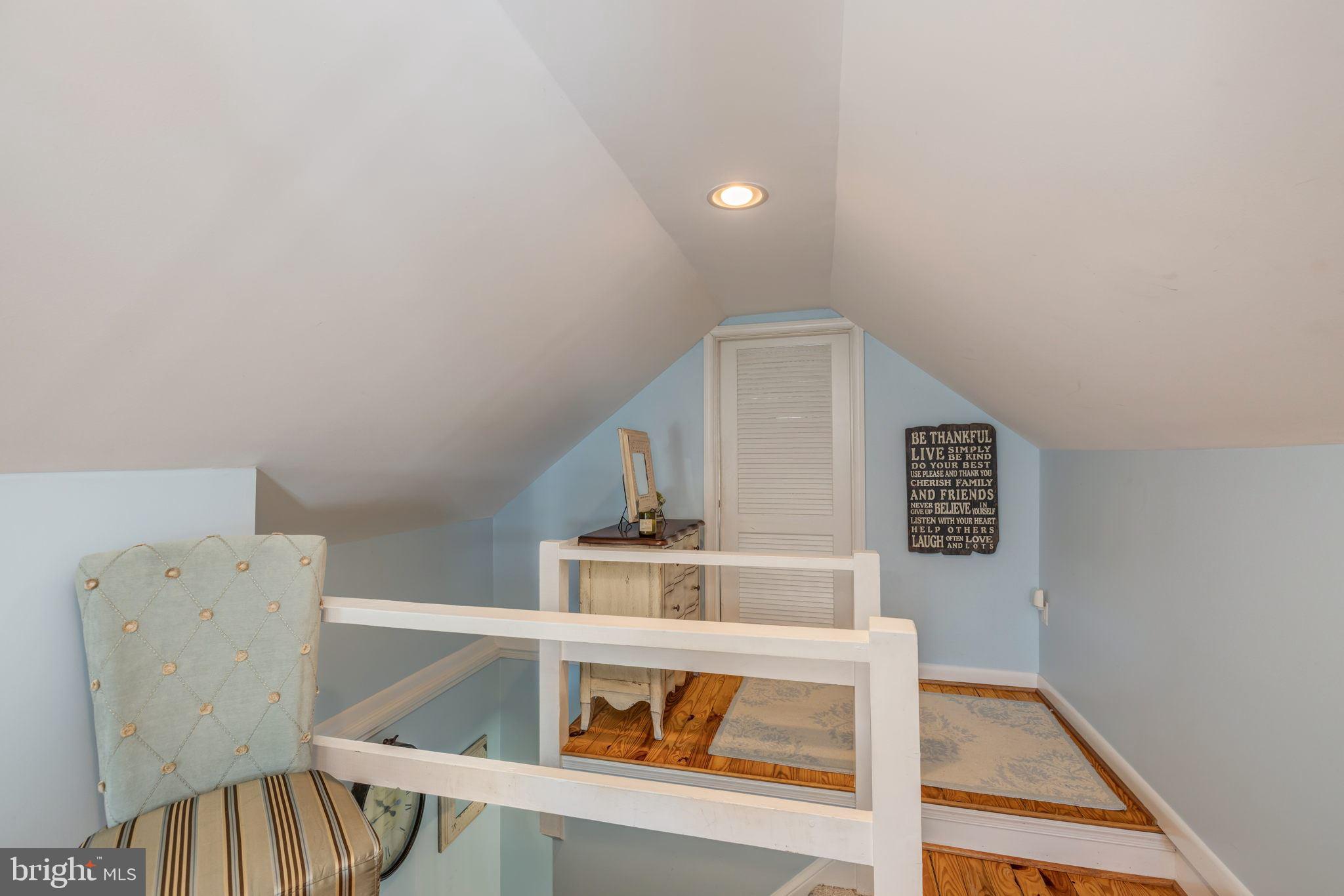 CHEVY CHASE - Residential