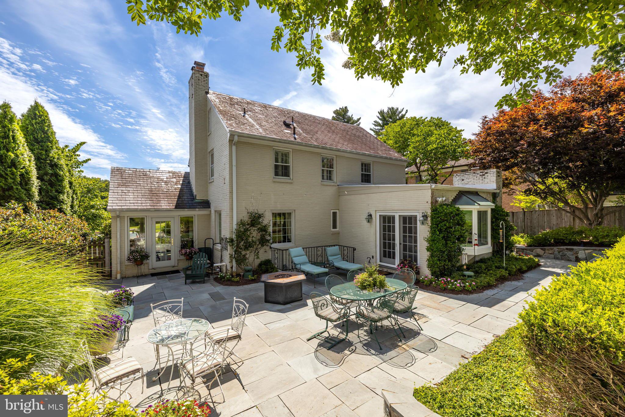 CHEVY CHASE - Residential