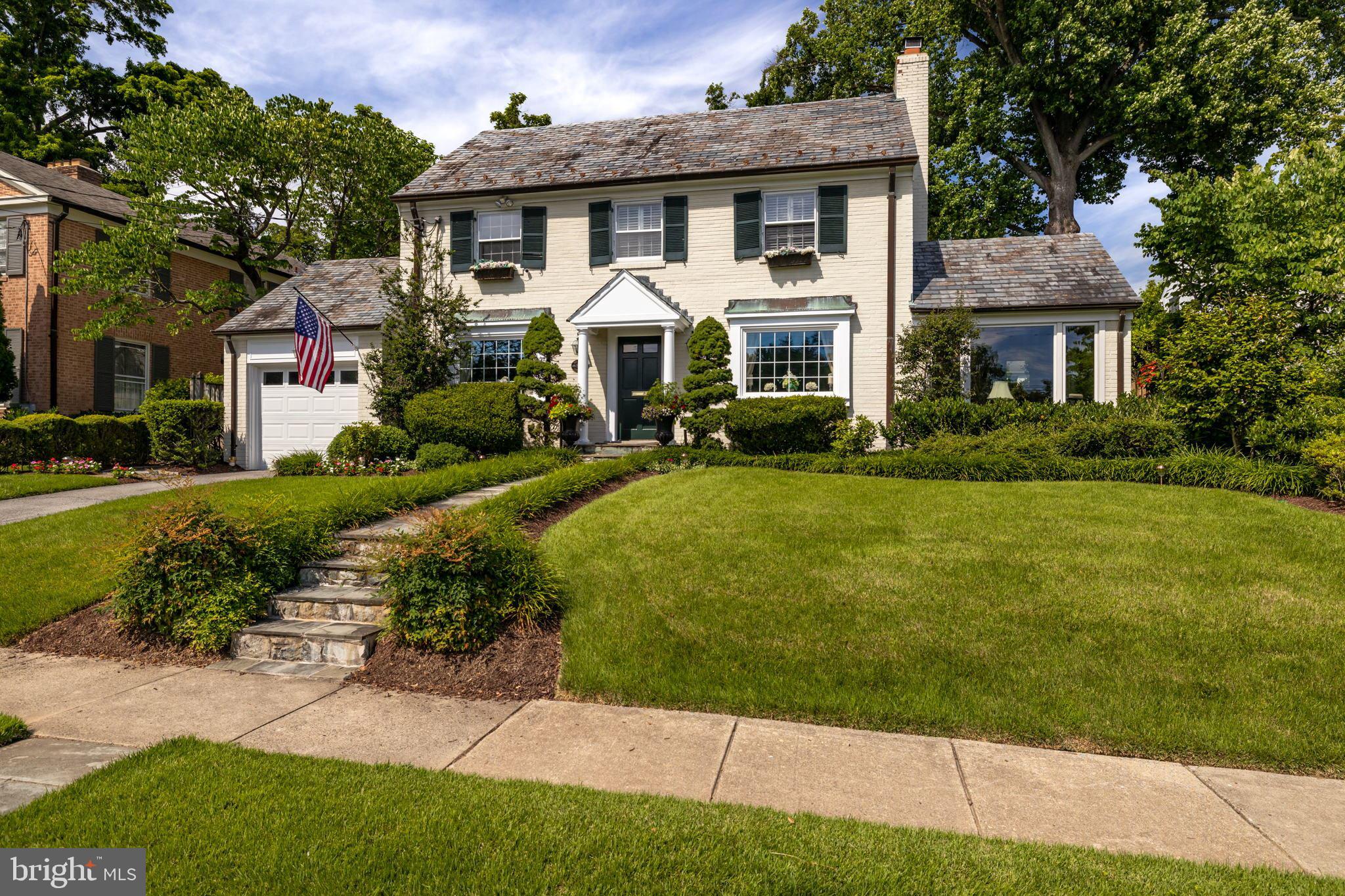 CHEVY CHASE - Residential