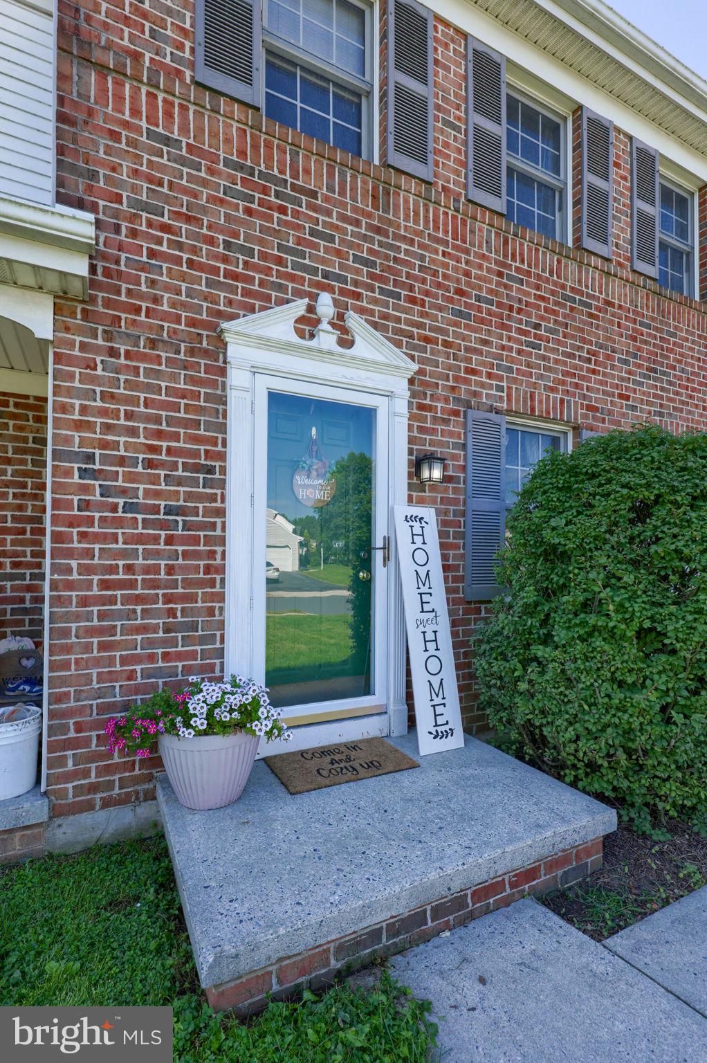 Photo of 2 Brookview Drive, LITITZ, PA 17543 (MLS # PALA2095574)