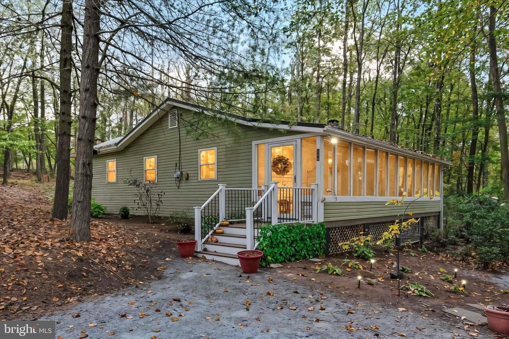 Photo of 208 Whipporwill Lane, ORRTANNA, PA 17353 (MLS # PAAD2020074)