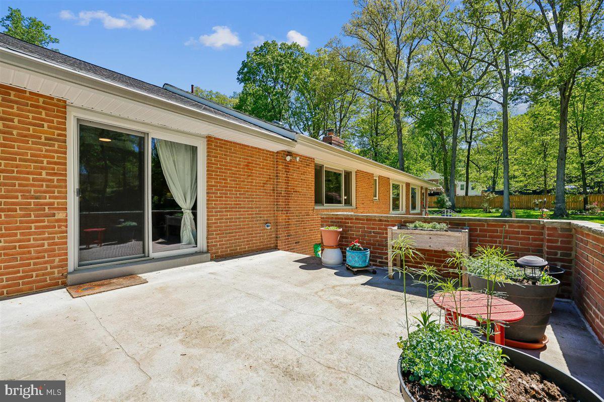 SYCAMORE ACRES - Residential