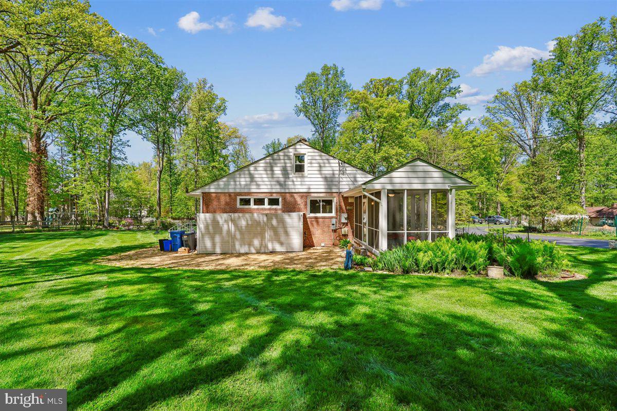 SYCAMORE ACRES - Residential