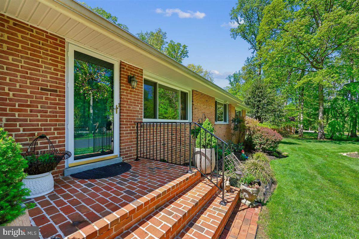 SYCAMORE ACRES - Residential