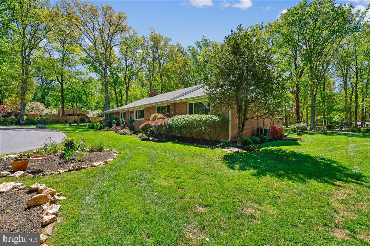 SYCAMORE ACRES - Residential
