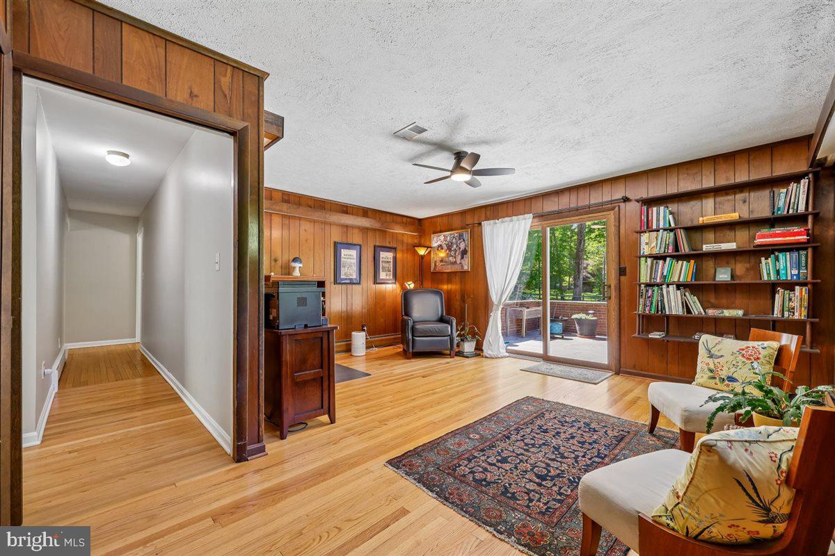 SYCAMORE ACRES - Residential
