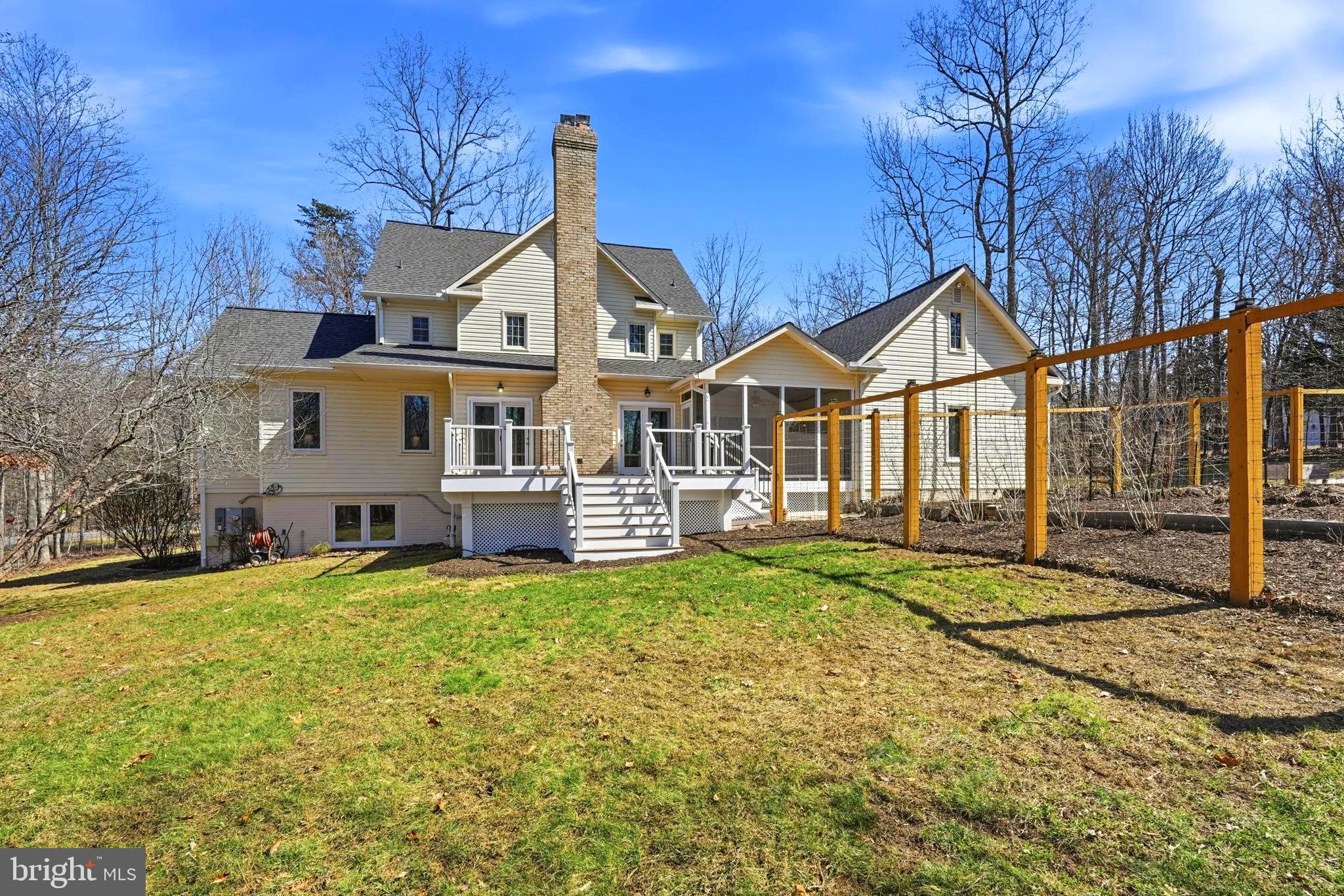 LITTLE RIVER ESTATES - Residential