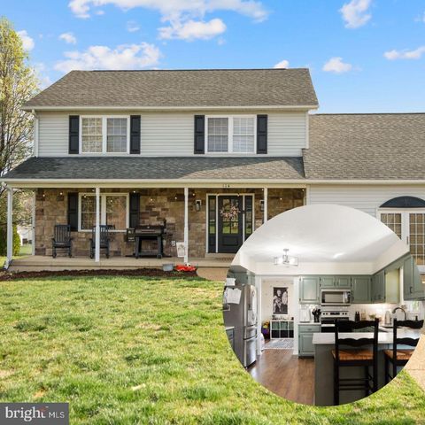 114 W WANDA STREET STANLEY VA 22851
