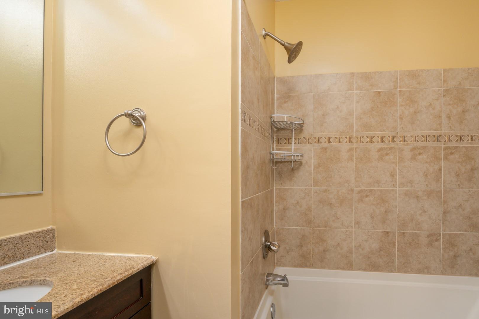 OTTERBEIN - Residential Lease