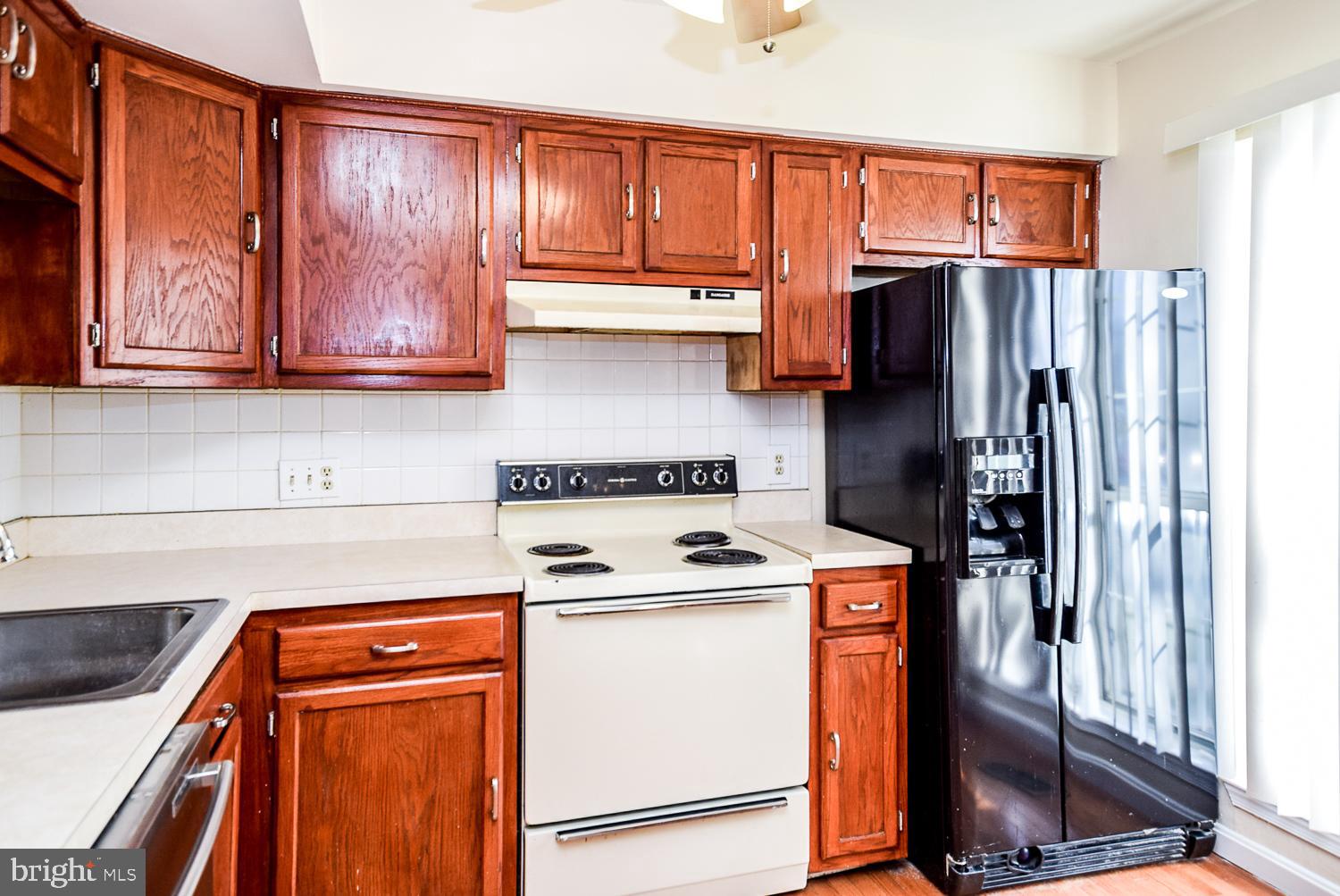 GLENSHIRE TOWNE - Residential