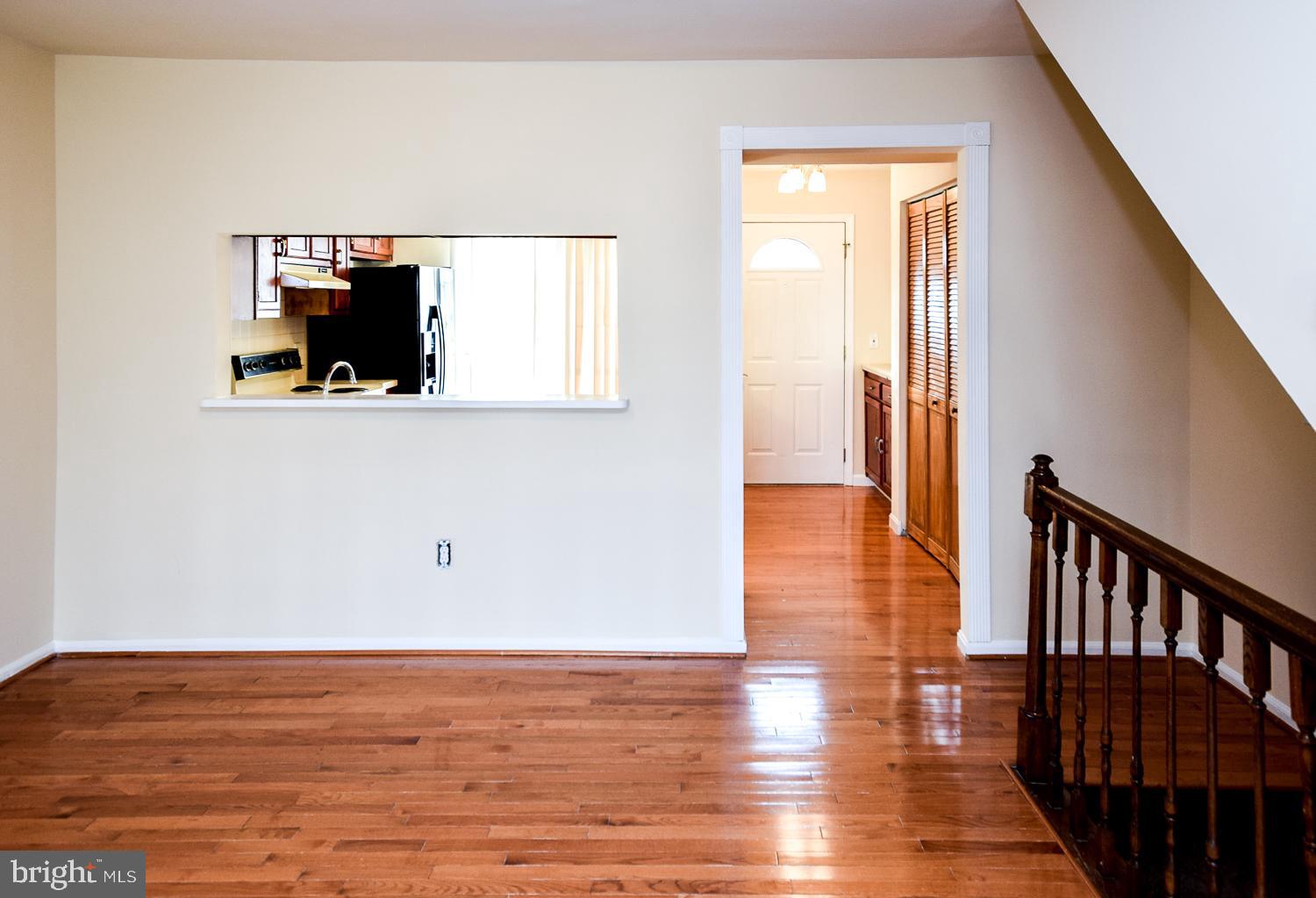 GLENSHIRE TOWNE - Residential