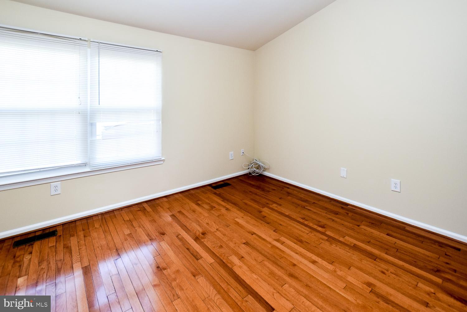 GLENSHIRE TOWNE - Residential