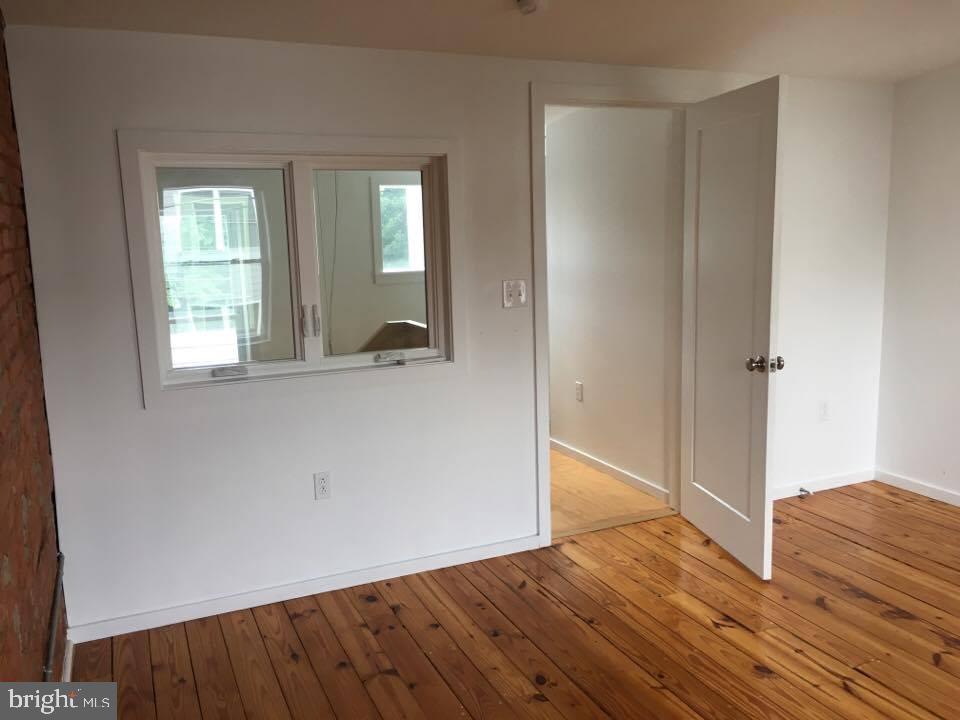 FRANCISVILLE - Residential Income