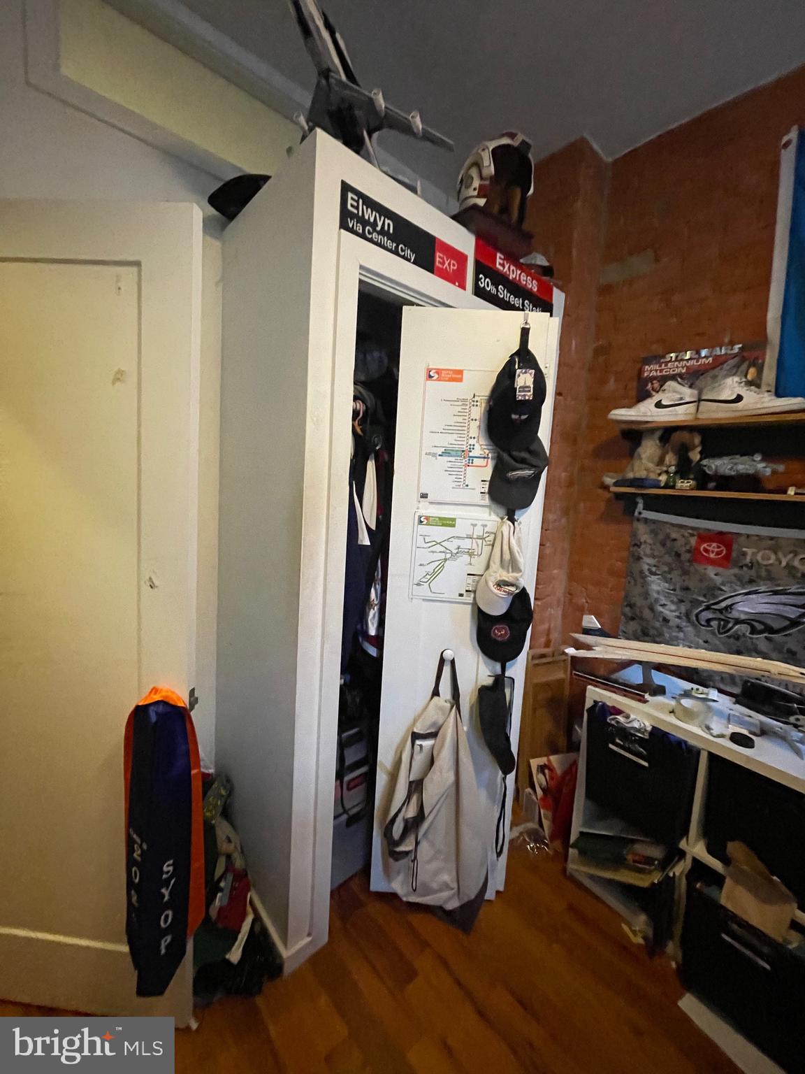 FRANCISVILLE - Residential Income