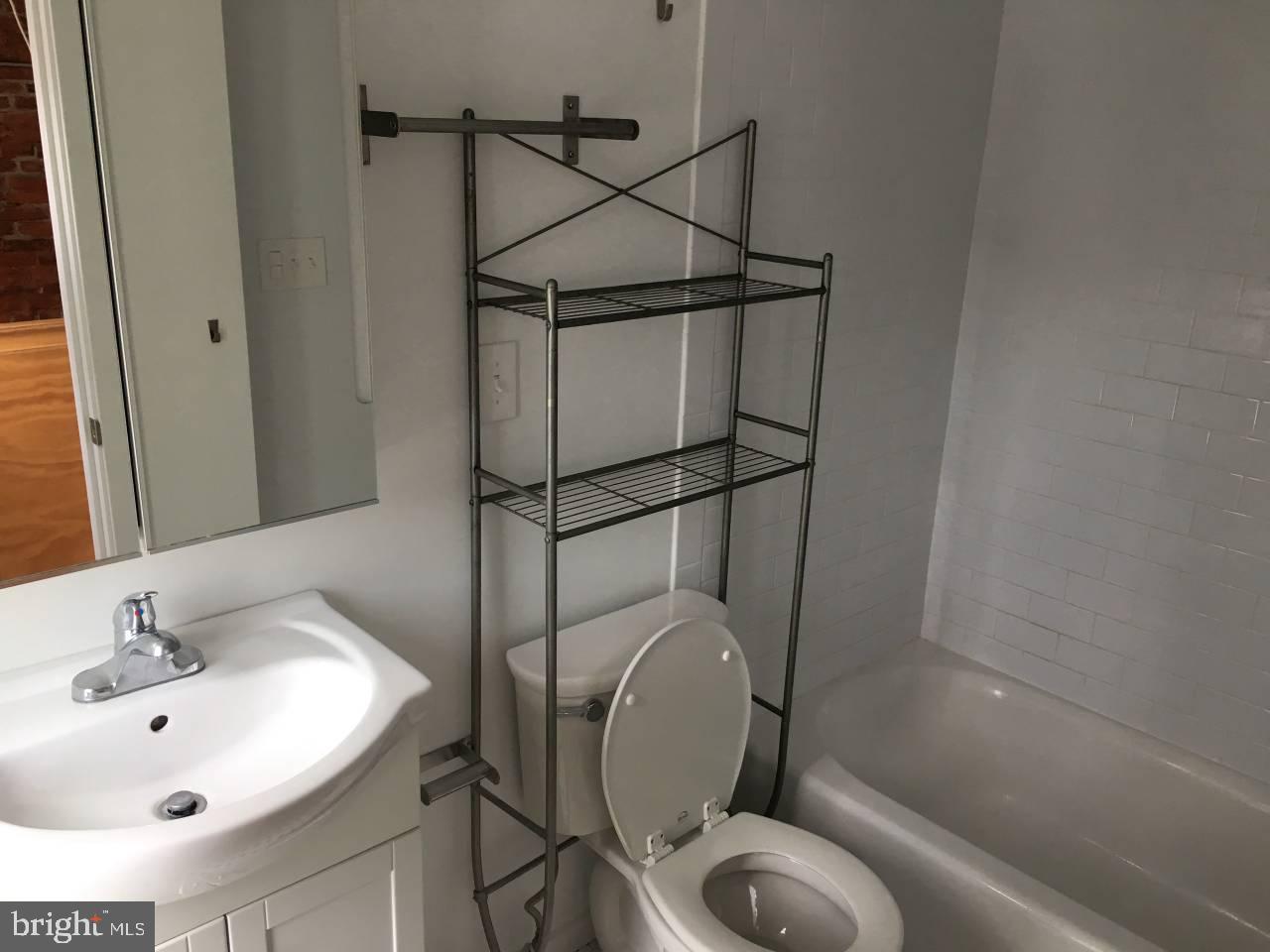 FRANCISVILLE - Residential Income