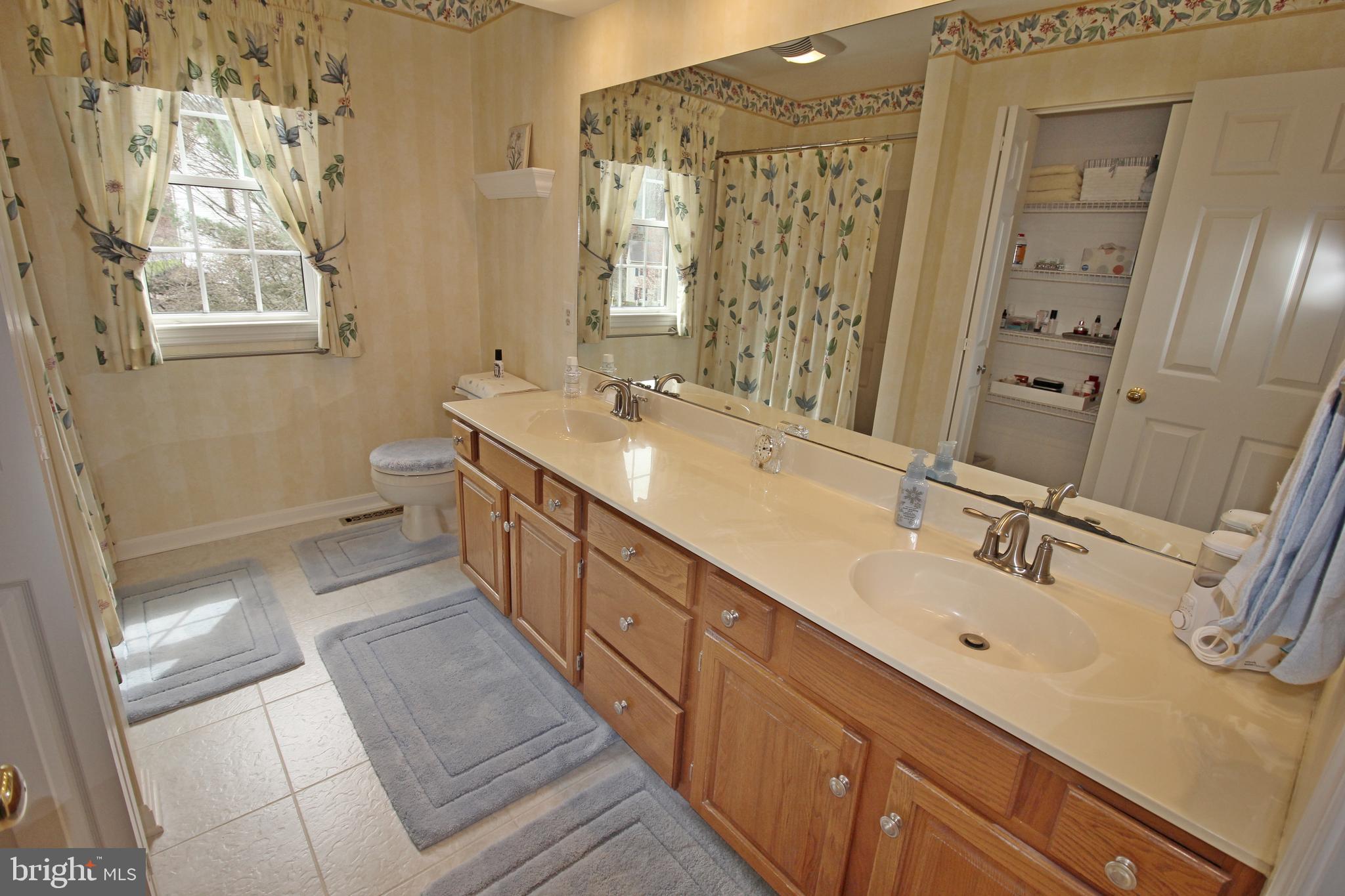 ROTHSVILLE STATION - Residential