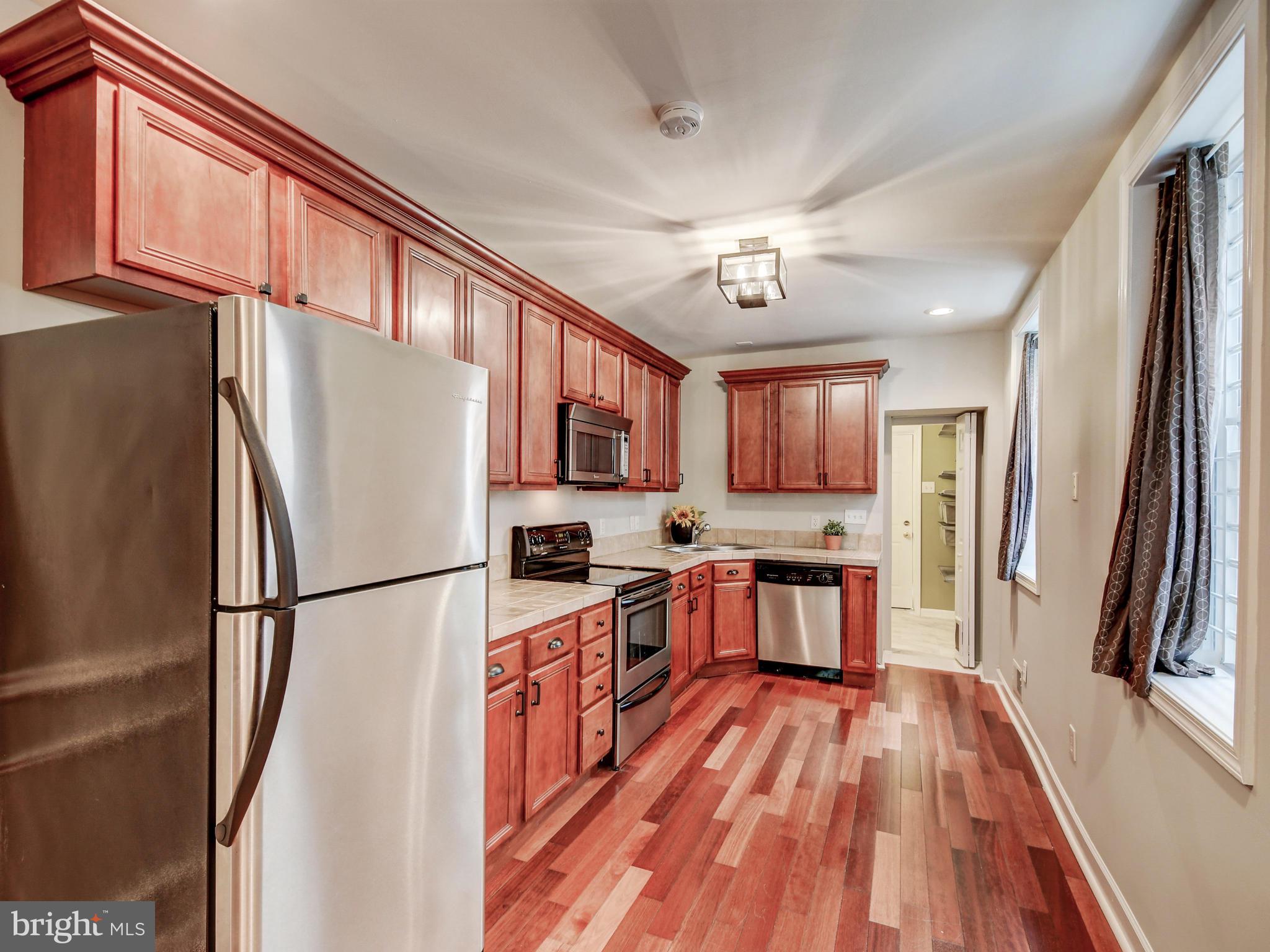 BUTCHER'S HILL - Residential