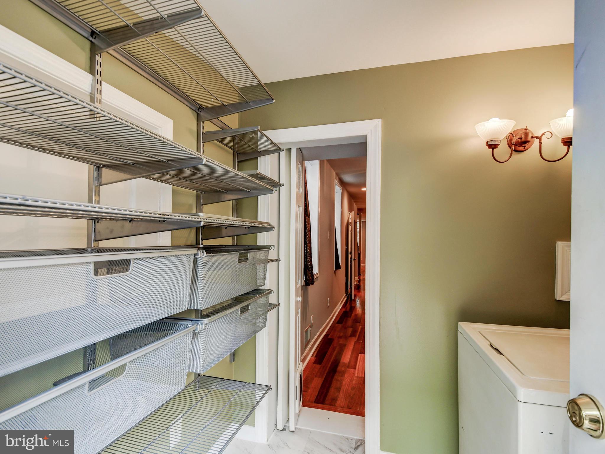 BUTCHER'S HILL - Residential