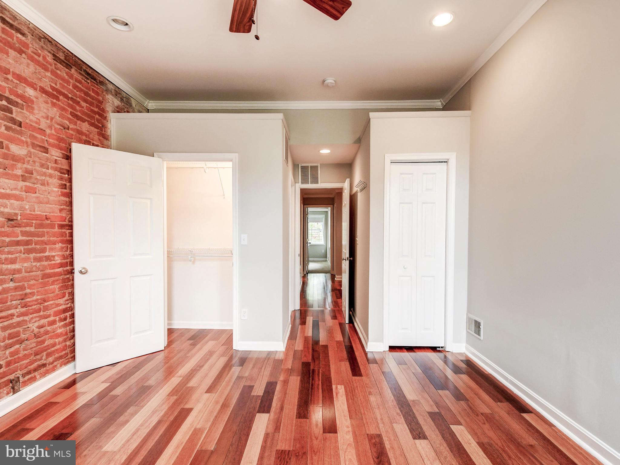 BUTCHER'S HILL - Residential