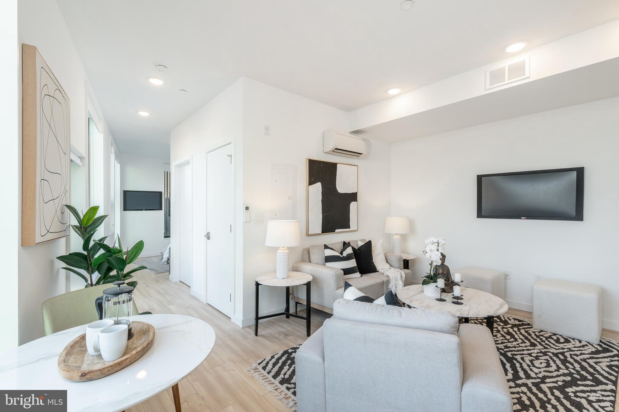 FISHTOWN - Residential Lease