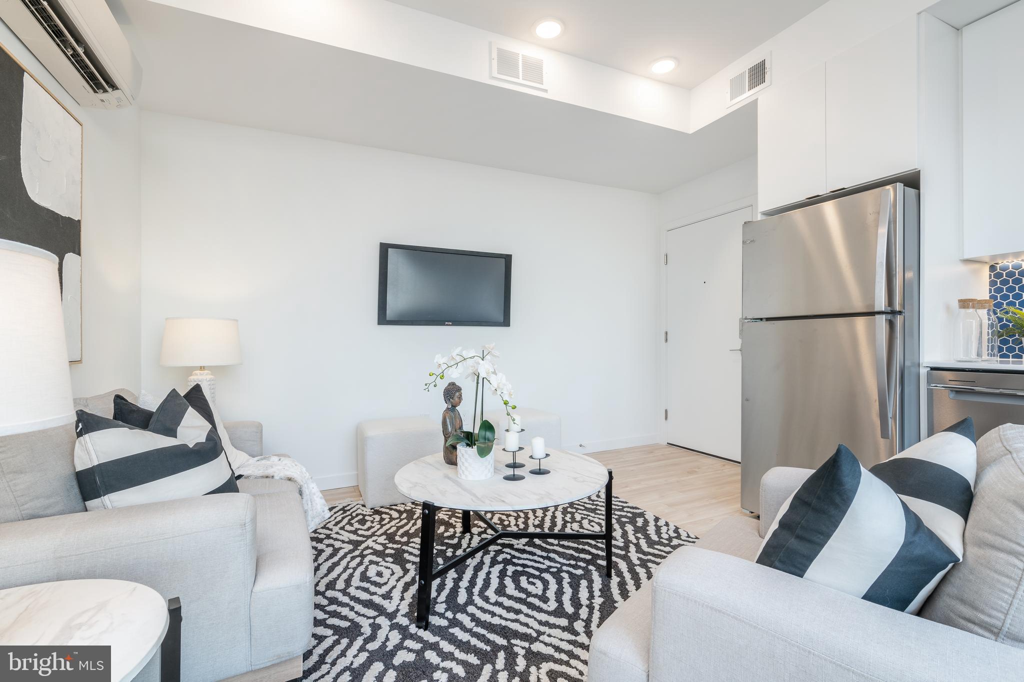 FISHTOWN - Residential Lease