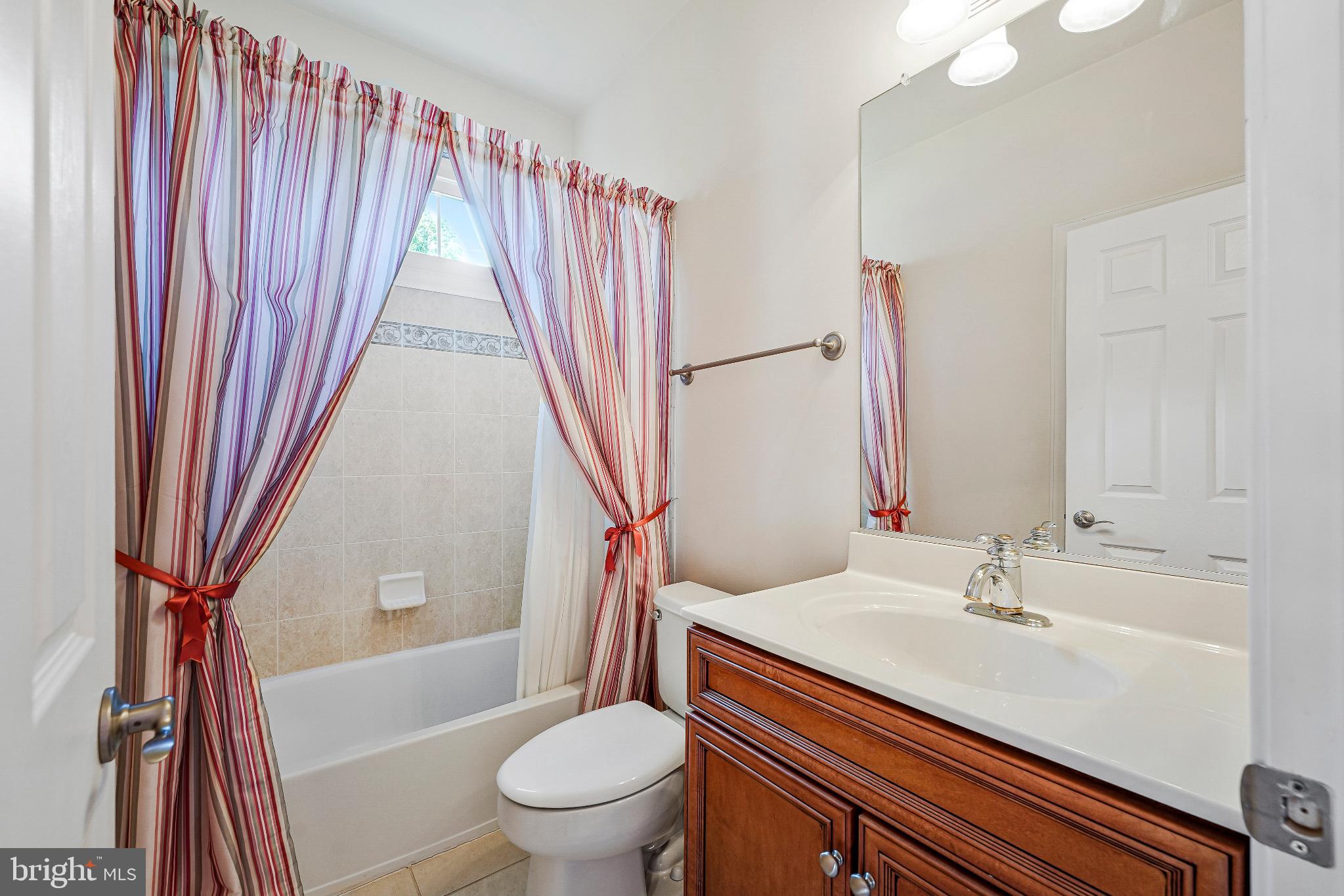 TYSONS CORNER - Residential