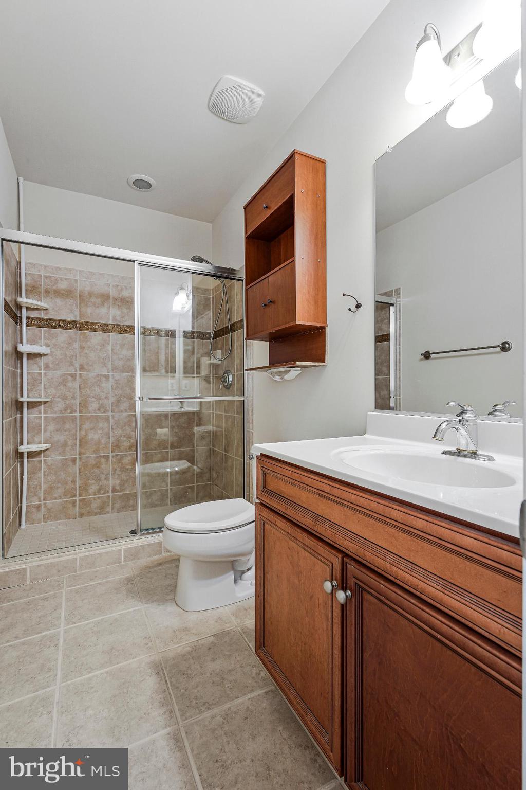 TYSONS CORNER - Residential