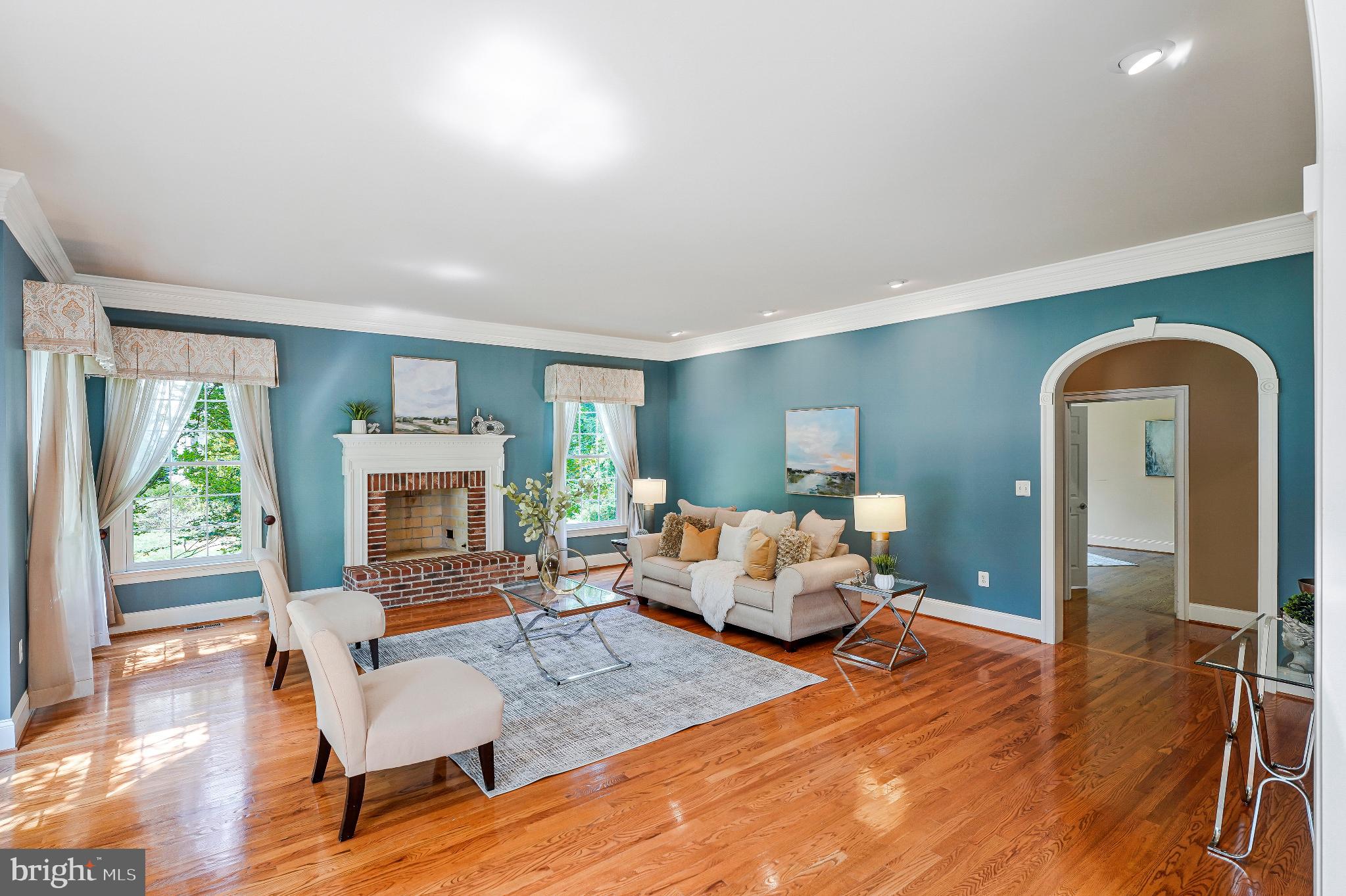 TYSONS CORNER - Residential