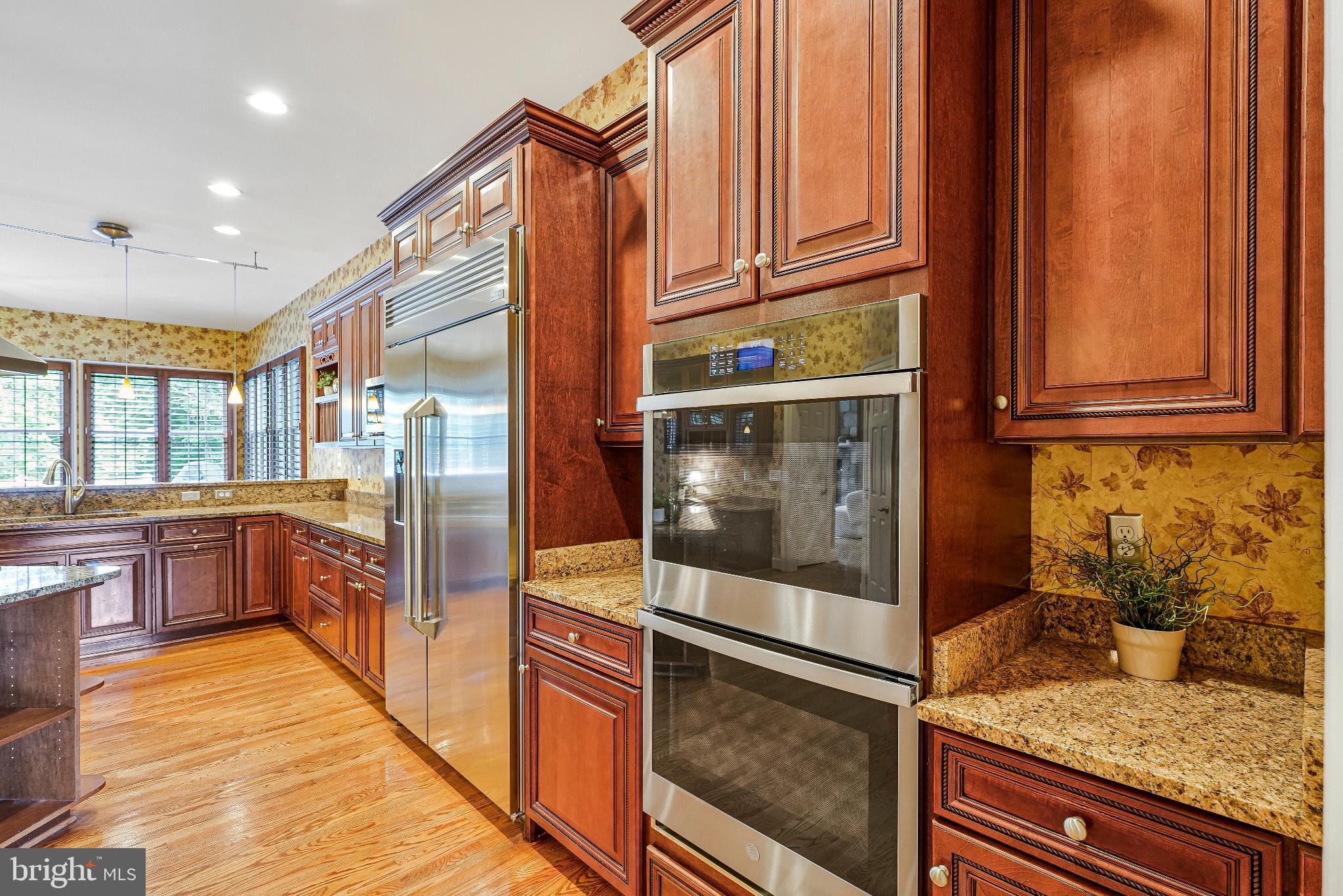 TYSONS CORNER - Residential