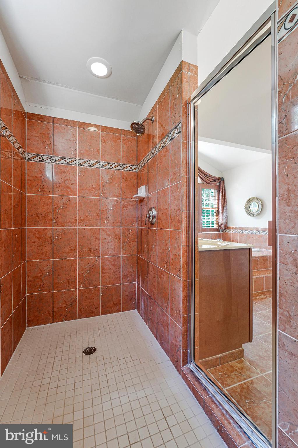 TYSONS CORNER - Residential