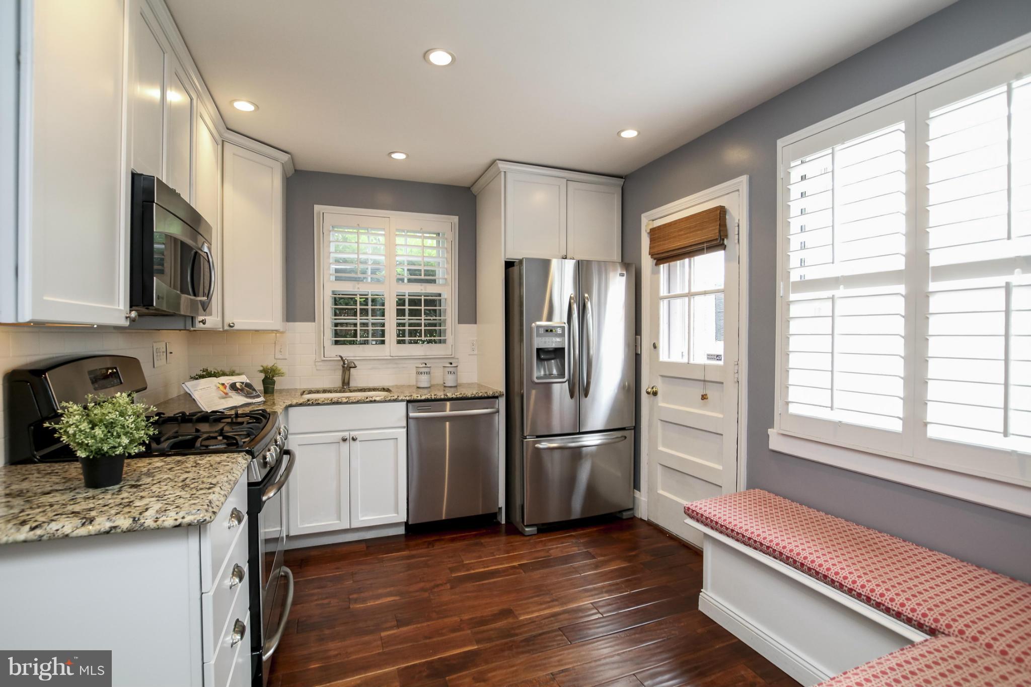 GREATER HOMELAND HISTORIC DISTRICT - Residential