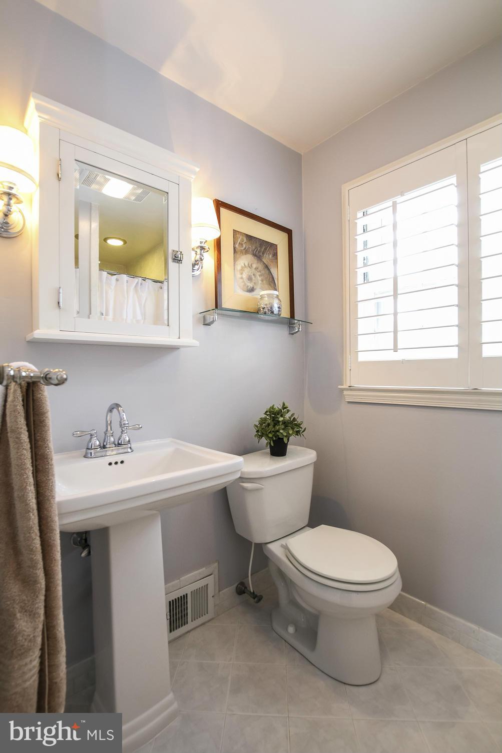 GREATER HOMELAND HISTORIC DISTRICT - Residential