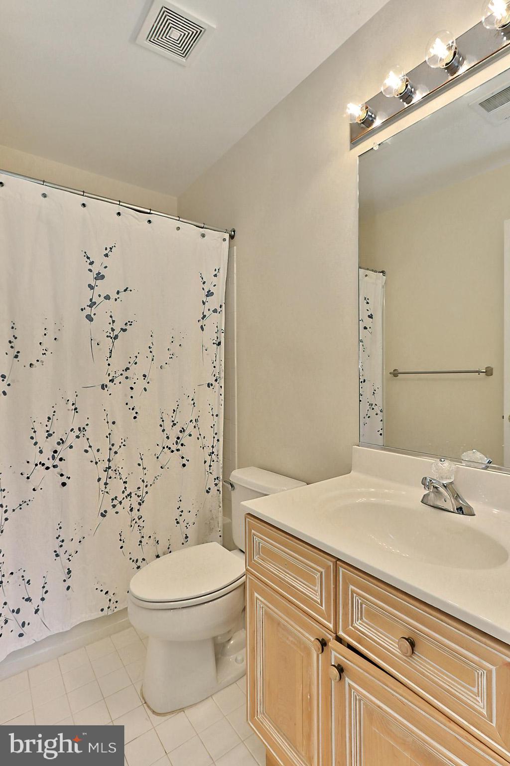 POPES HEAD ESTATES - Residential