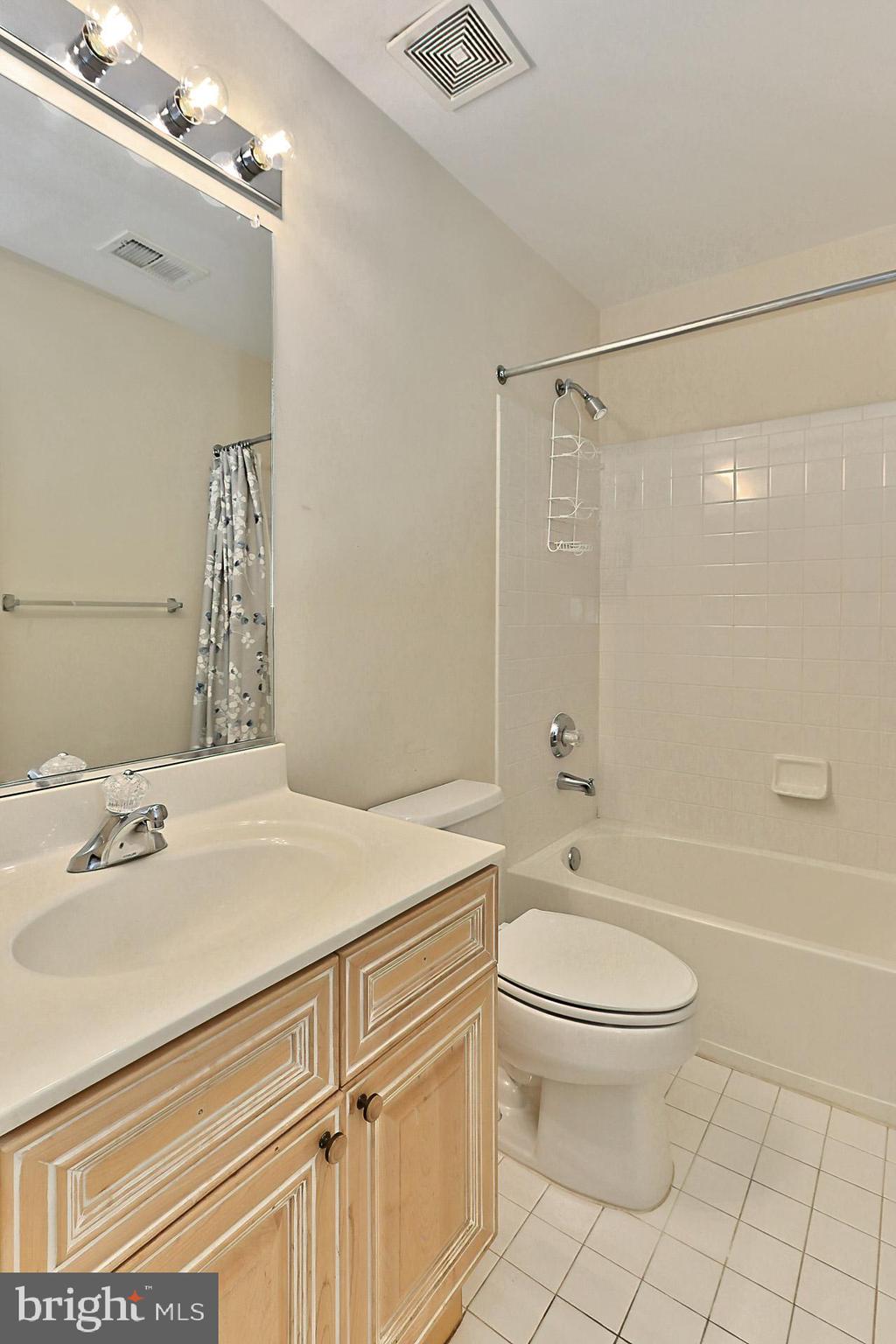 POPES HEAD ESTATES - Residential