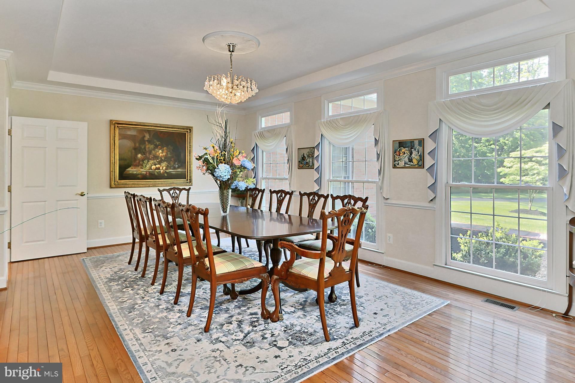 POPES HEAD ESTATES - Residential