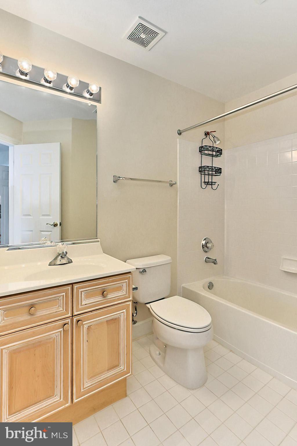 POPES HEAD ESTATES - Residential