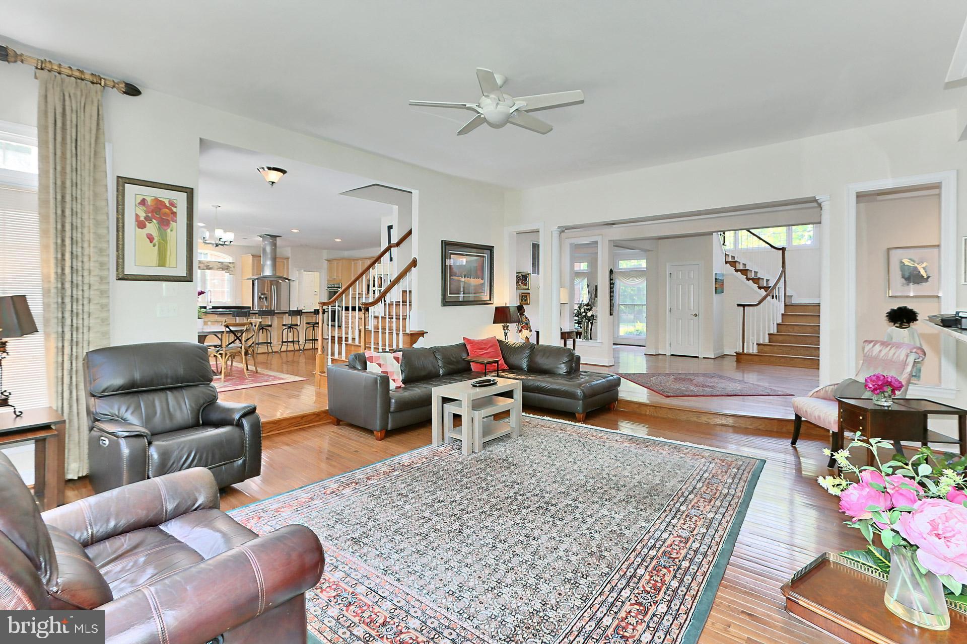 POPES HEAD ESTATES - Residential