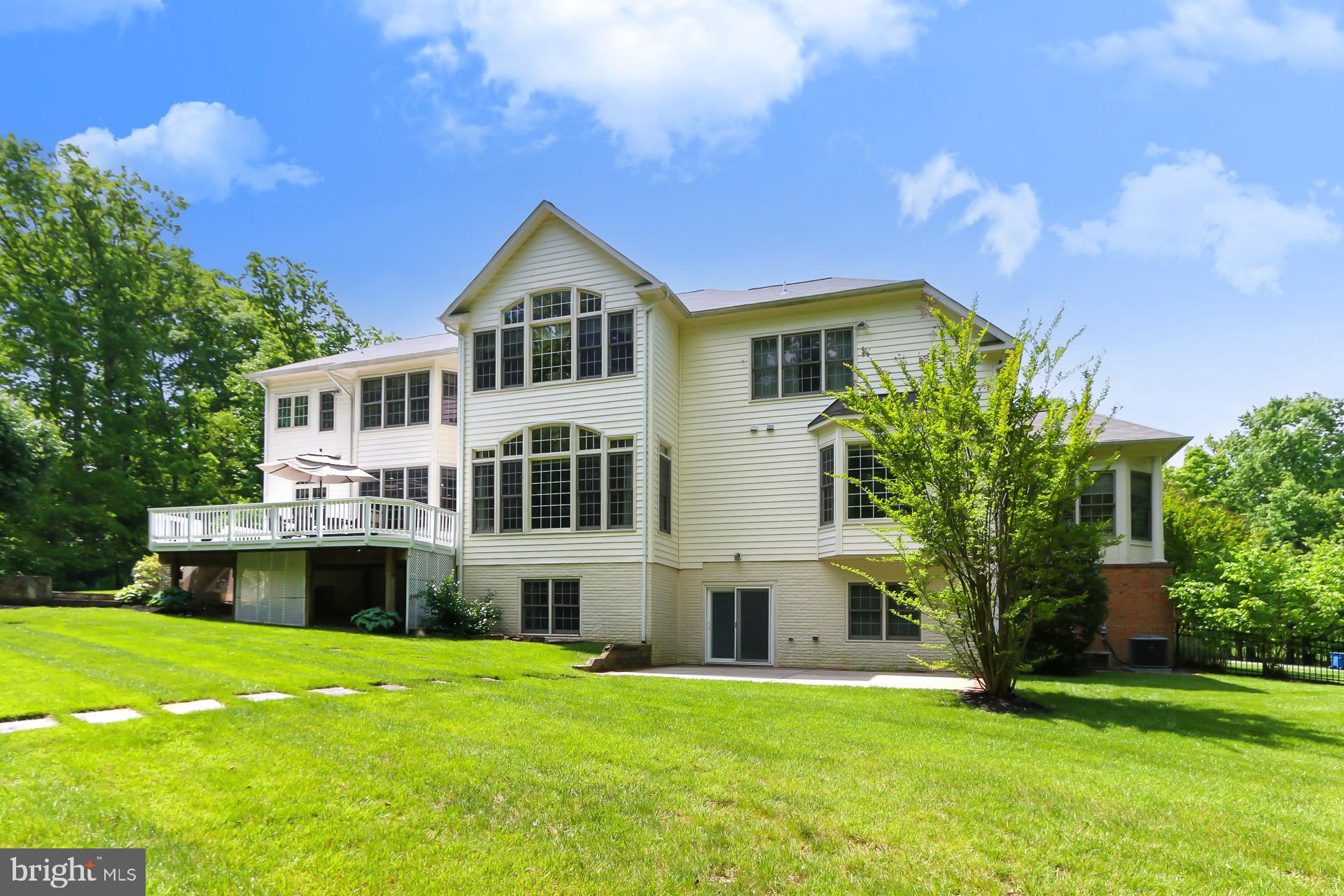 POPES HEAD ESTATES - Residential