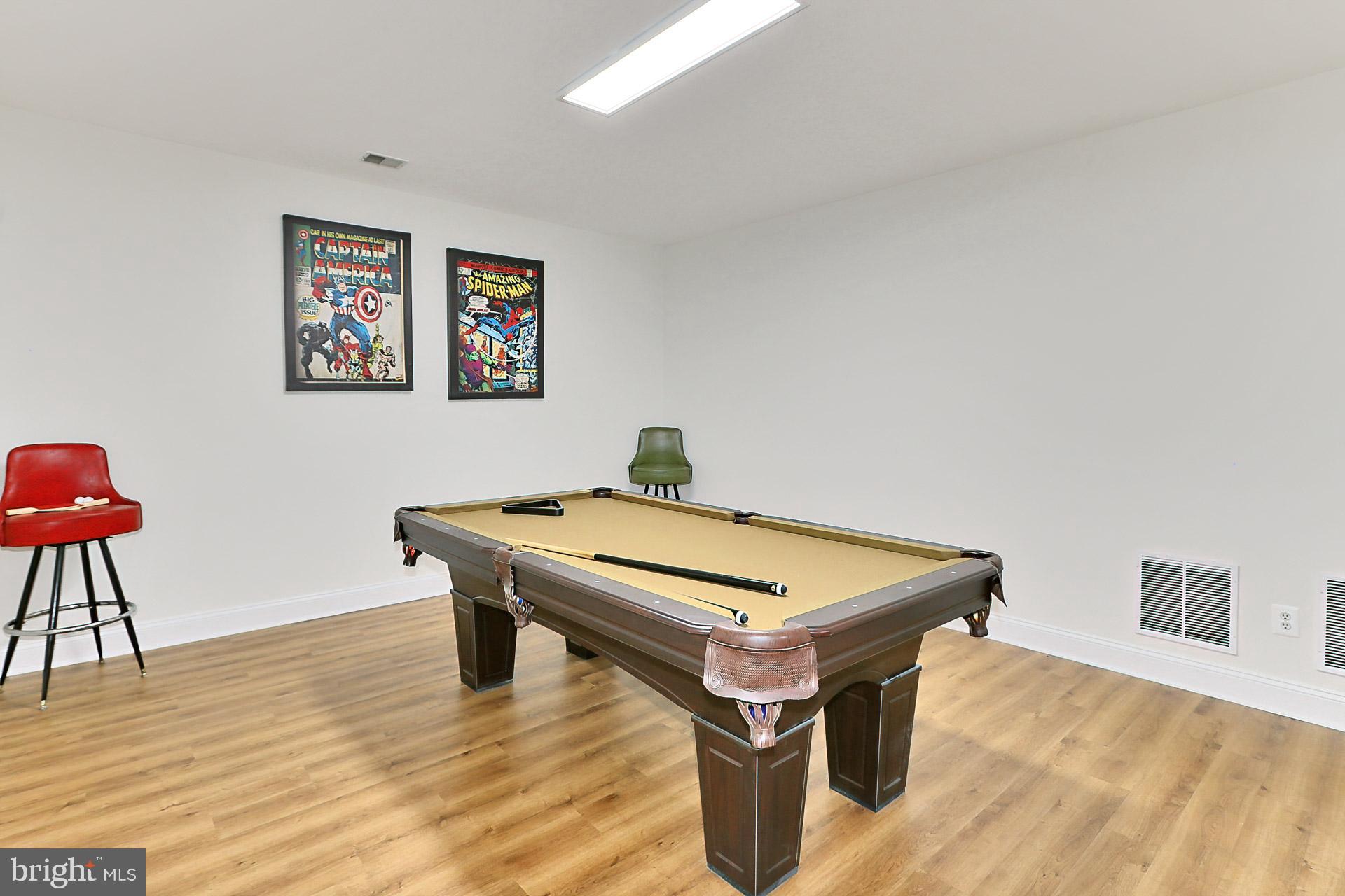 POPES HEAD ESTATES - Residential